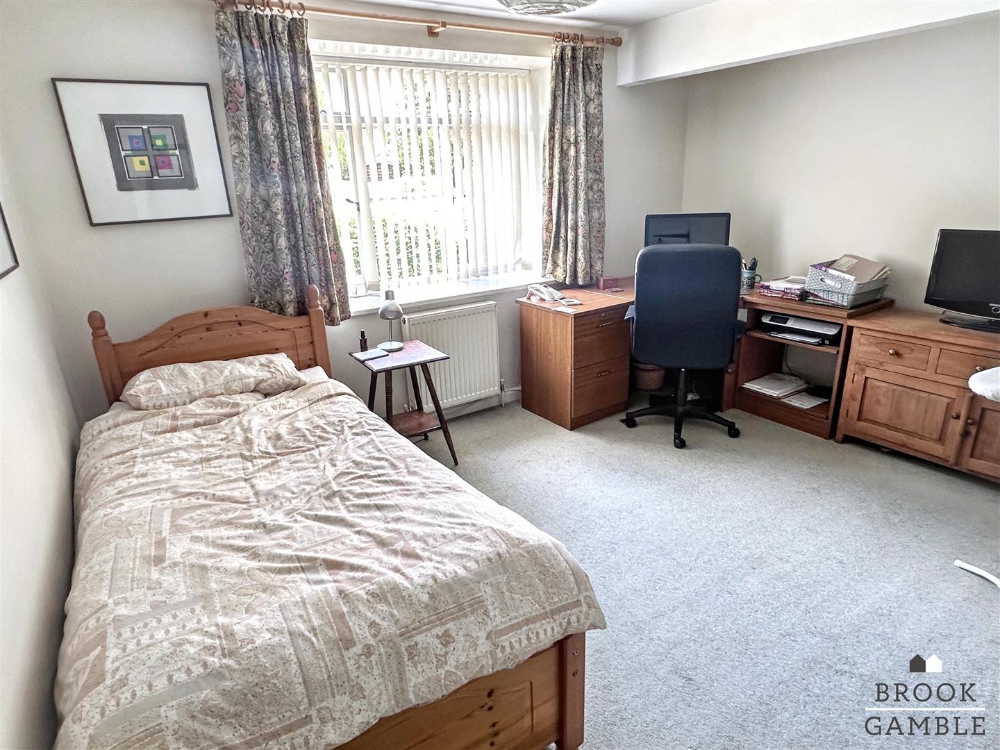 3 Bedroom House. Church Lane in Eastbourne, 23